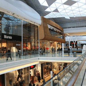 Retail shops in shopping centre to illustrate the benefits of a business blog to local shops